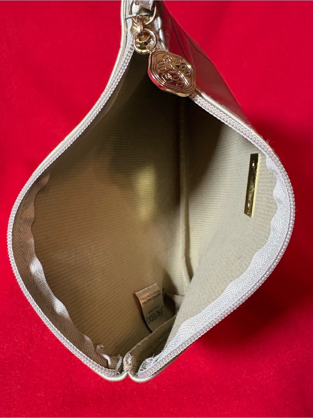 Shiseido Ginza Tokyo Gold Metallic Weaved Zipper Pouch w/ Wristlet Strap 10x4” - Picture 7 of 12